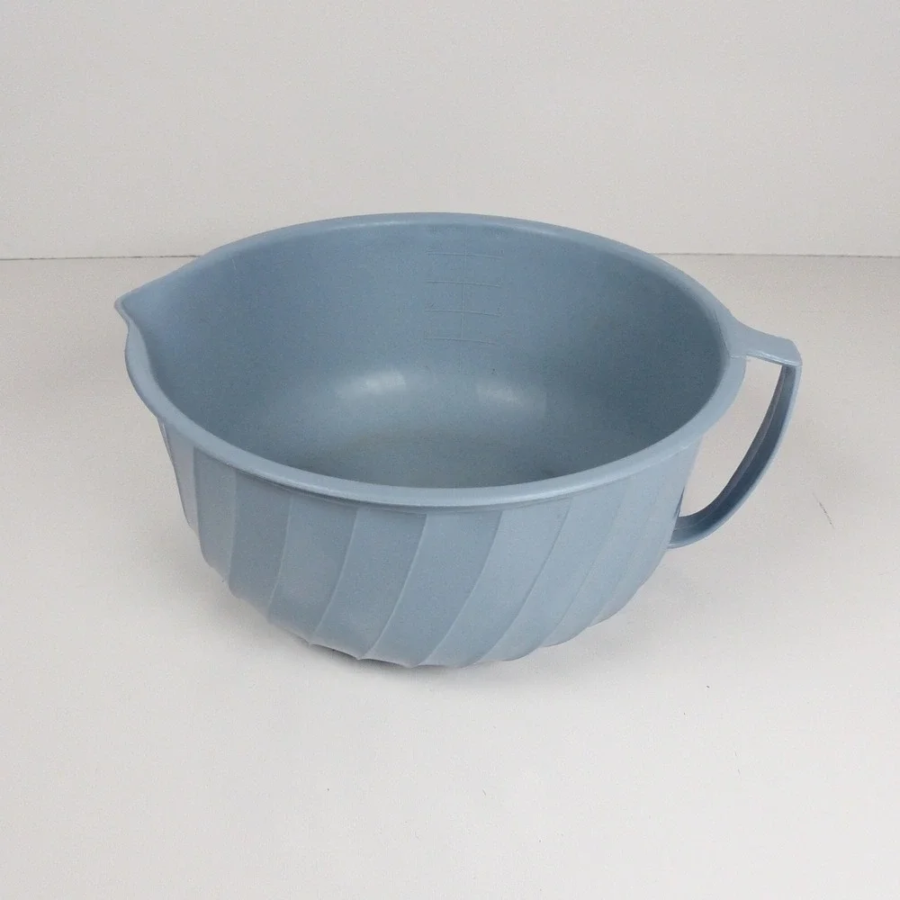 Vintage Shamrock Neatway Blue Swirl Mixing Bowl with Handle 2.5 Qt 10 Cups Retro